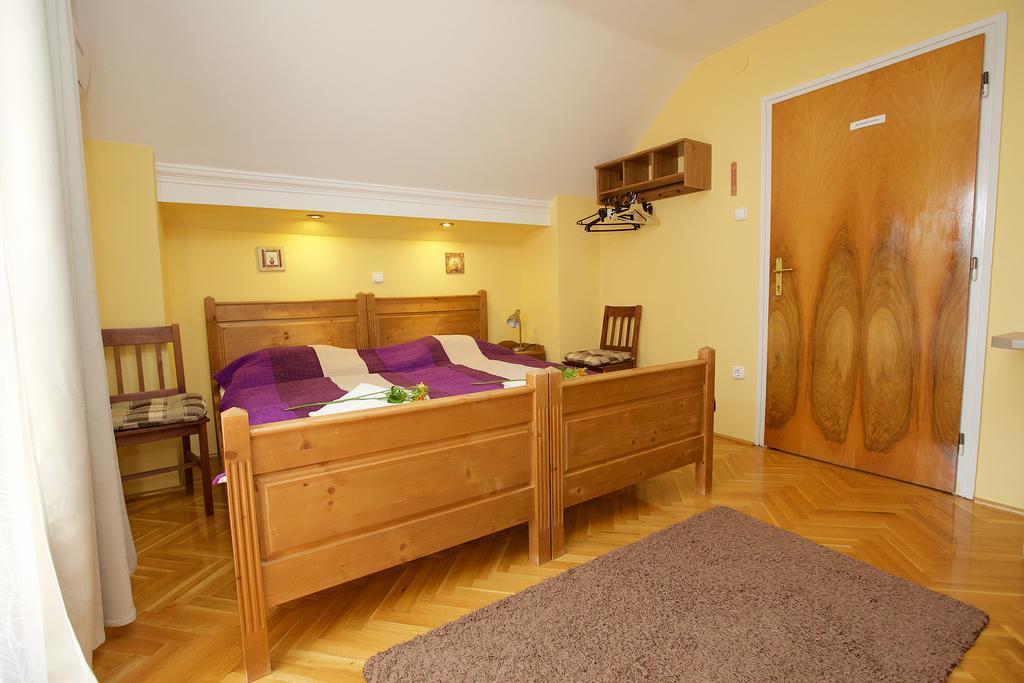 Ferienwohnung Fonix Apartmanhaz Hajdúszoboszló Exterior foto