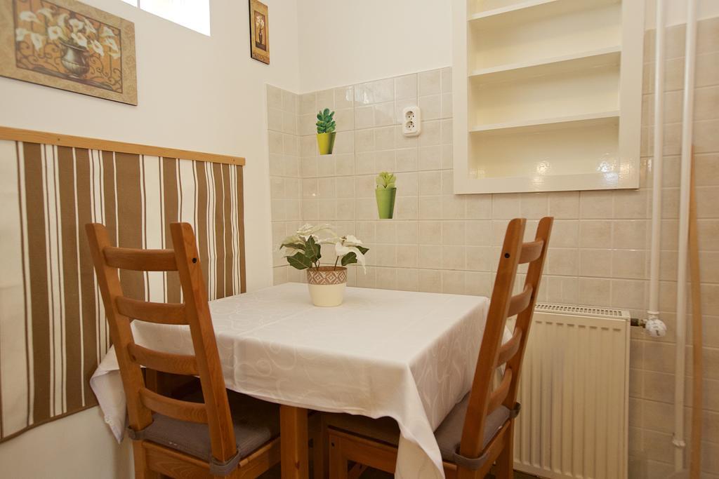 Ferienwohnung Fonix Apartmanhaz Hajdúszoboszló Exterior foto