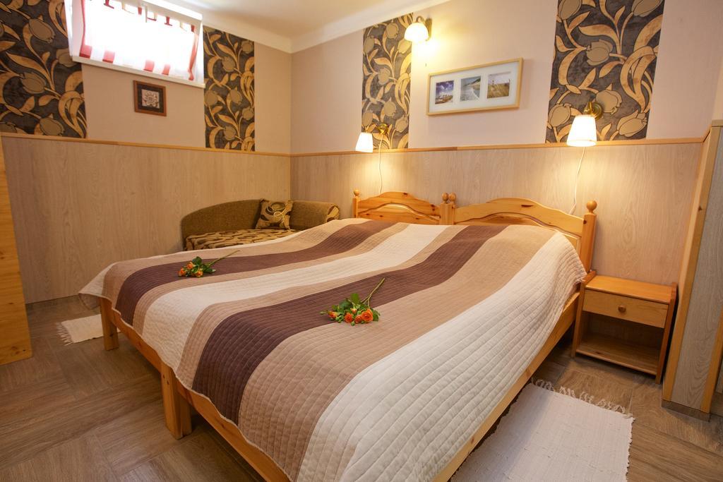 Ferienwohnung Fonix Apartmanhaz Hajdúszoboszló Exterior foto